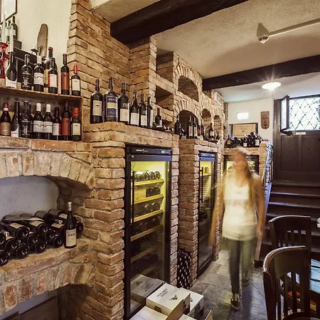 Altstadt Genusshotel Auracher Loechl Куфштайн