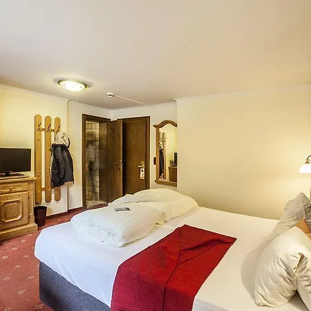 Altstadt Genusshotel Auracher Loechl 库夫施泰因