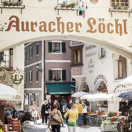 Hotel Altstadt Genusshotel Auracher Loechl 3*