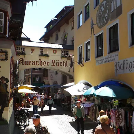 Altstadt Genusshotel Auracher Loechl 库夫施泰因
