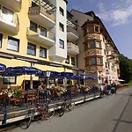 Altstadt Genusshotel Auracher Loechl מלון 3*