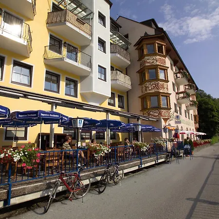 Altstadt Genusshotel Auracher Loechl Otel 3*