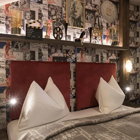 Altstadt Genusshotel Auracher Loechl Otel 3*